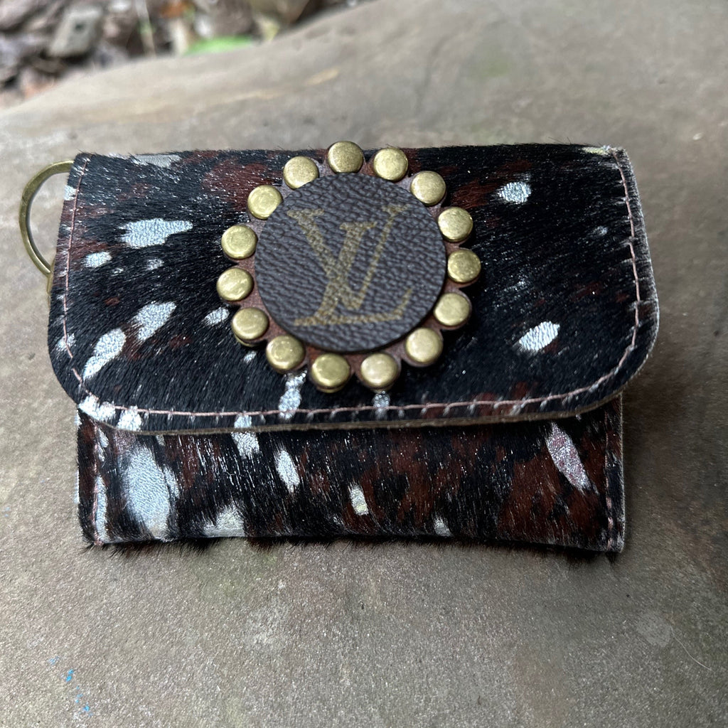 Dolly Silver Embossed Cowhide Leather Wallet