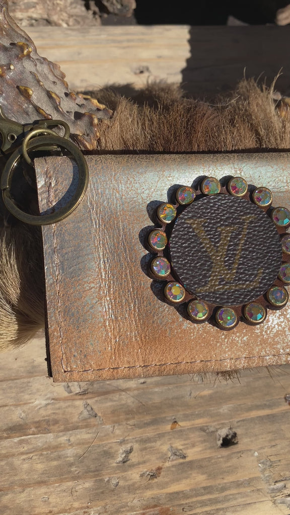 Keep It Gypsy Gold Distressed Keychain Wallet